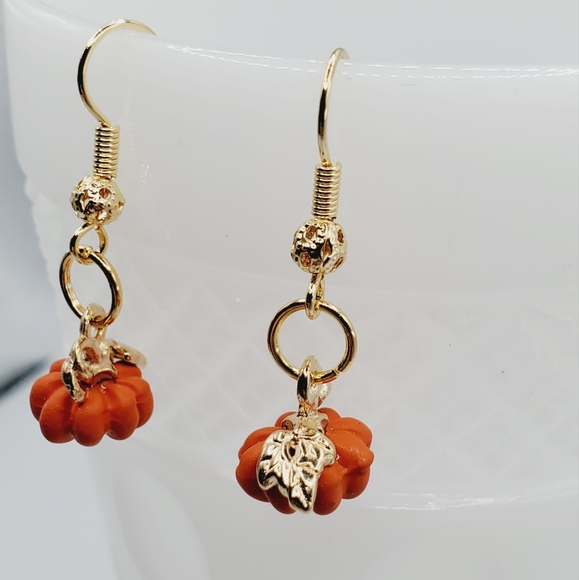 Orange pumpkin earrings 18k gold filigree handmade artisan fall Thanksgiving New - Picture 3 of 6